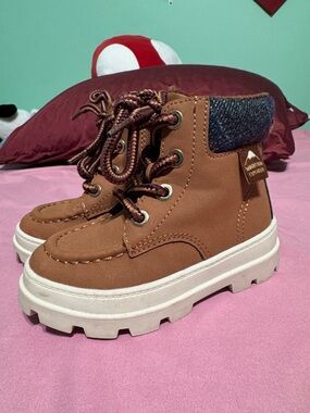 H&M Brown Kids Lace-Up Ankle Boots with White Sole